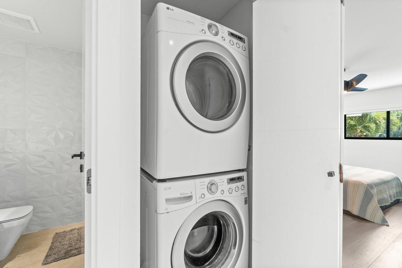 DELRAY BY THE SEA - Residential