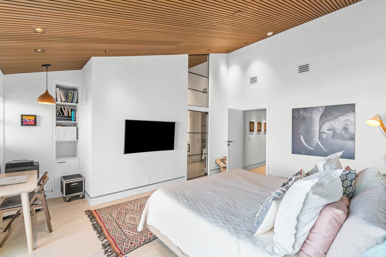 DELRAY BY THE SEA - Residential