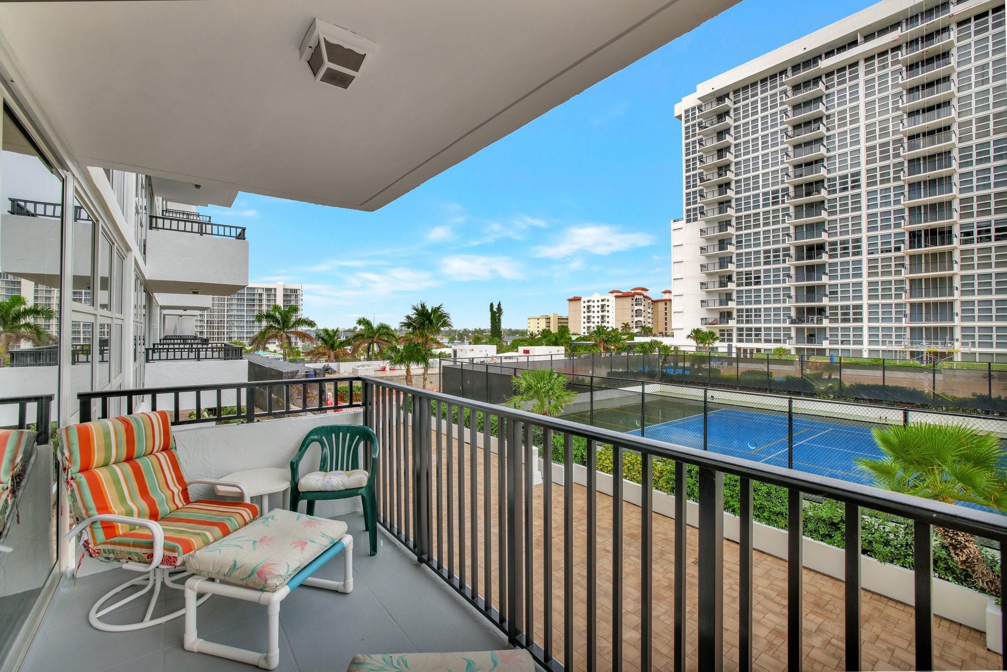 525 N Ocean Blvd 522