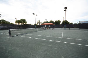 VALENCIA PALMS - Residential