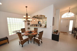 VALENCIA PALMS - Residential