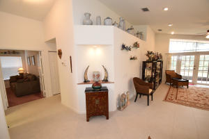 VALENCIA PALMS - Residential