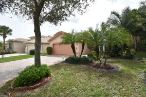 VALENCIA PALMS - Residential