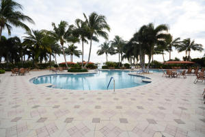 VALENCIA PALMS - Residential