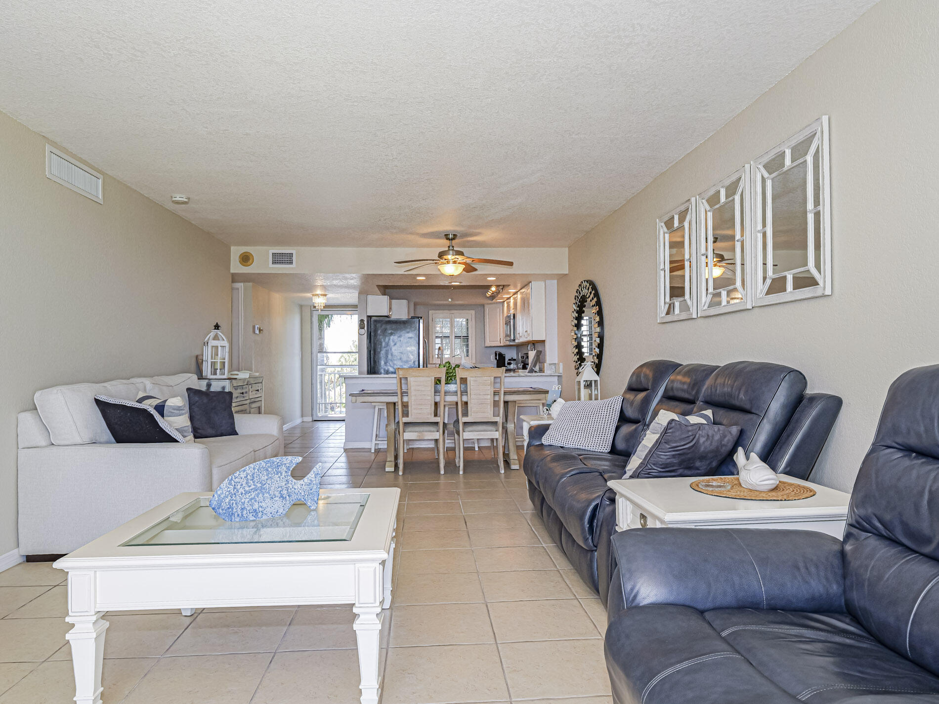 SEA PALMS CONDOMINIUM - Residential