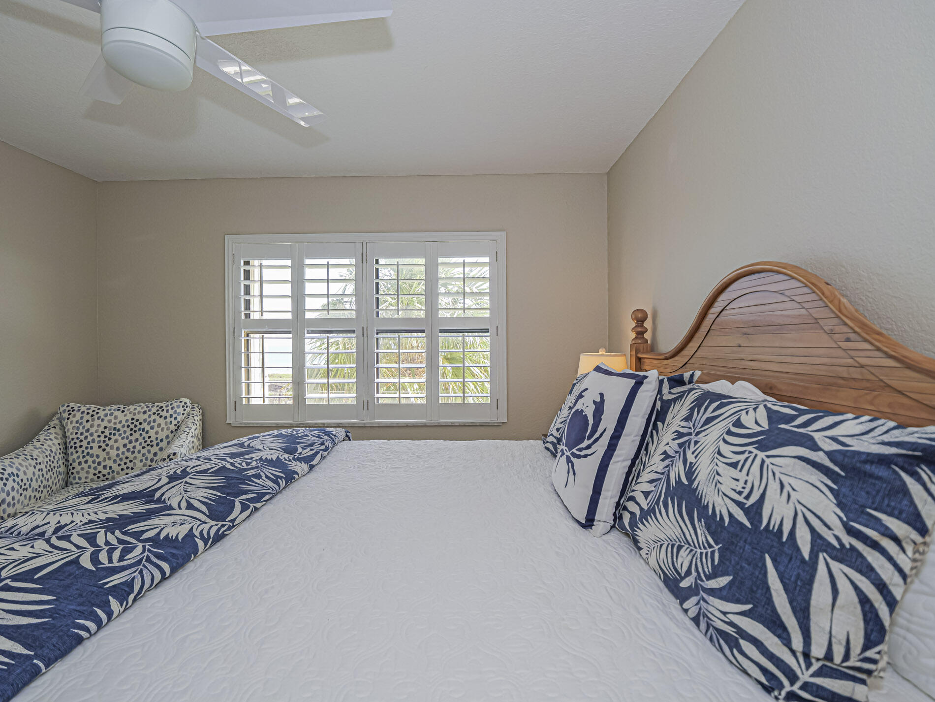 SEA PALMS CONDOMINIUM - Residential