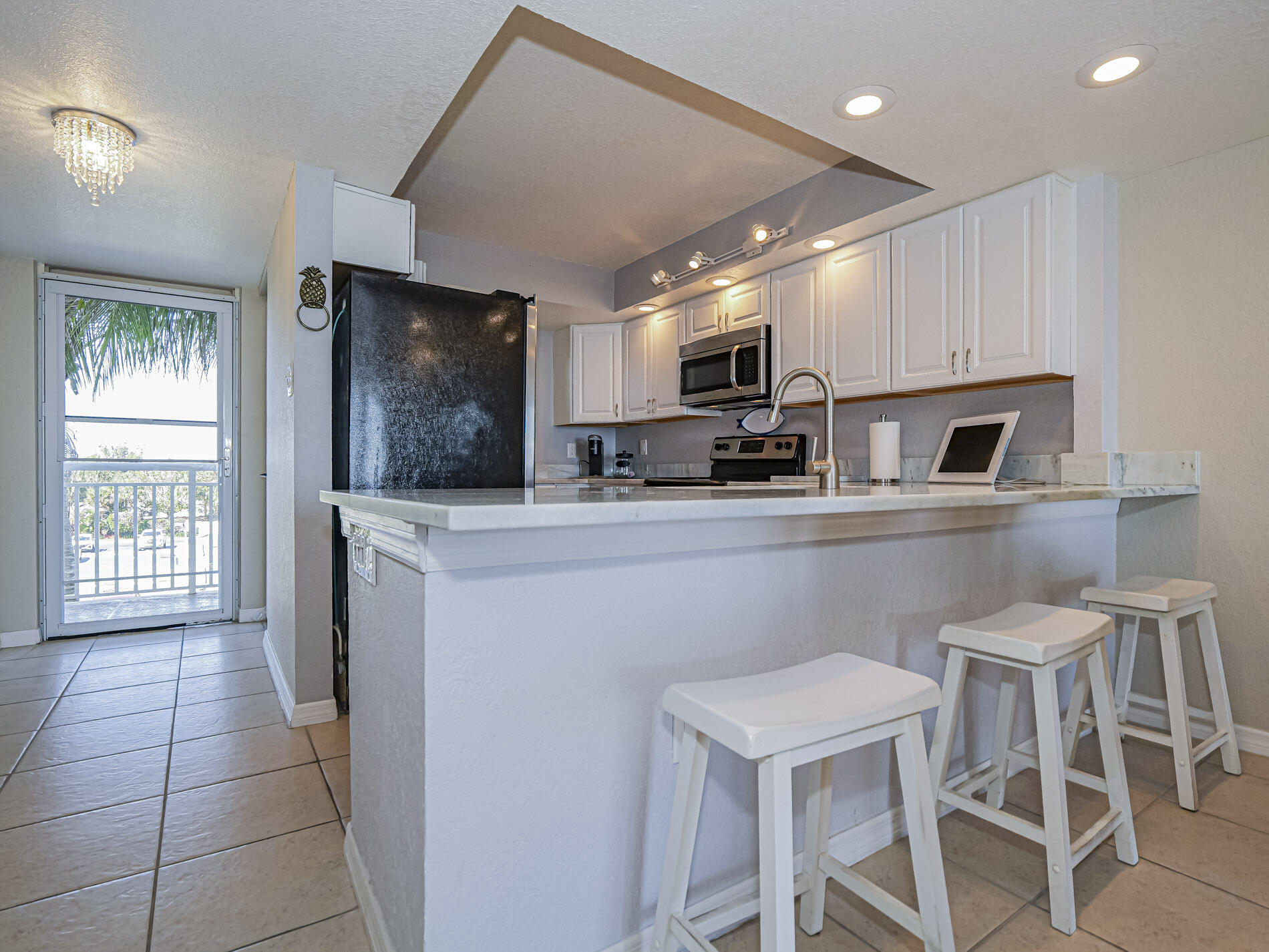 SEA PALMS CONDOMINIUM - Residential