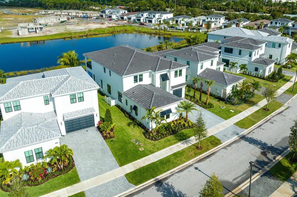 ARTISTRY - Residential