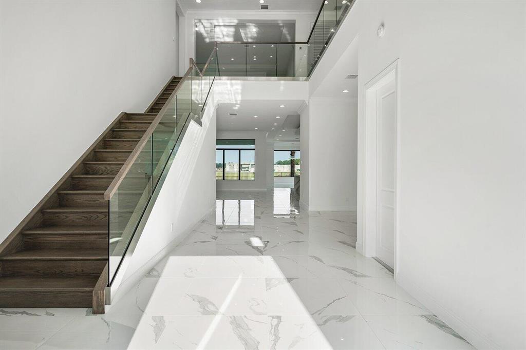 ARTISTRY - Residential