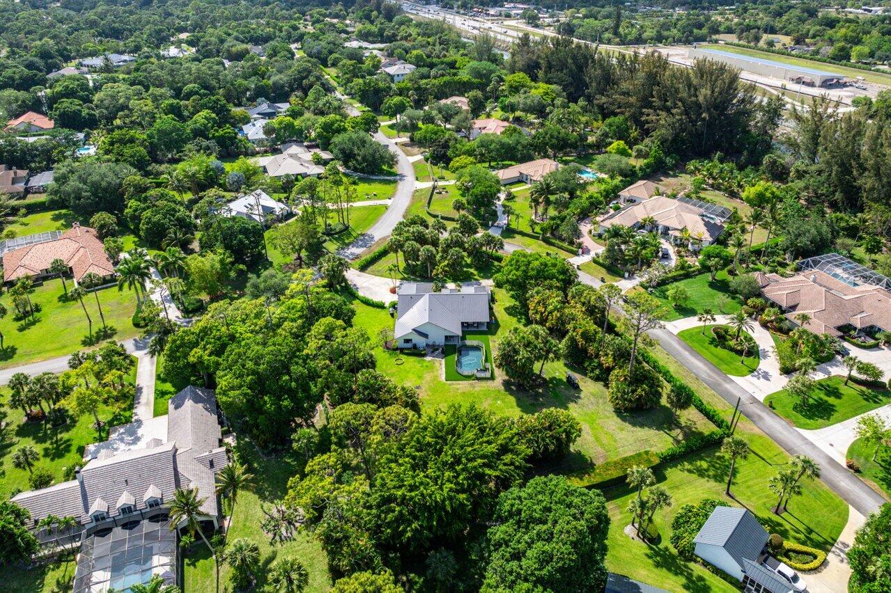 PADDOCK PARK 1 OF WELLINGTON - Residential