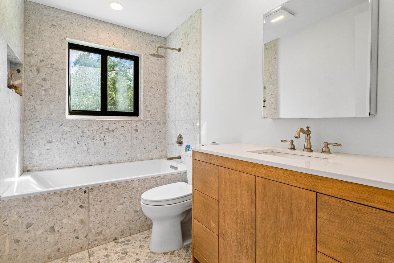 PADDOCK PARK 1 OF WELLINGTON - Residential