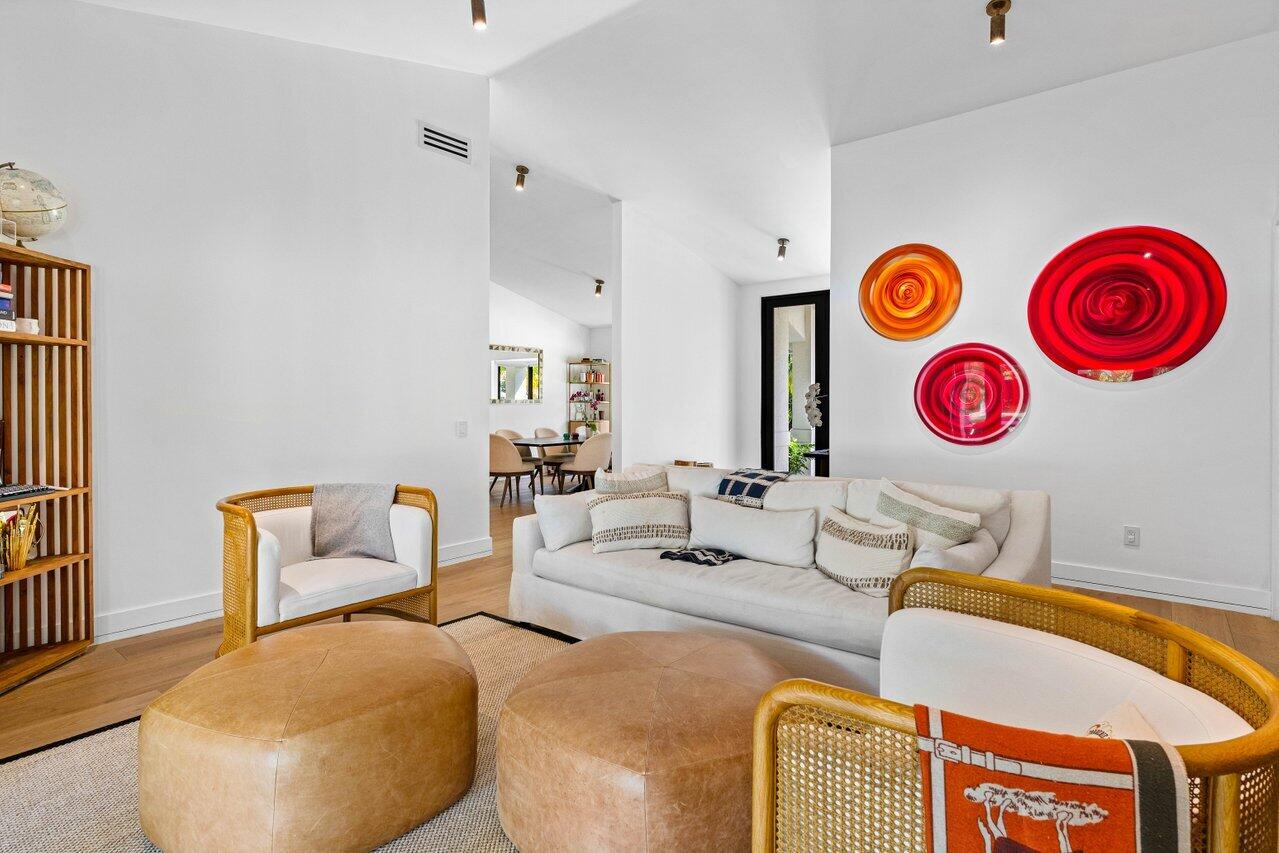 PADDOCK PARK 1 OF WELLINGTON - Residential