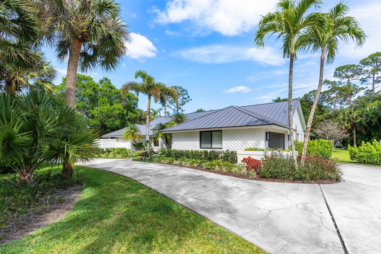 PADDOCK PARK 1 OF WELLINGTON - Residential