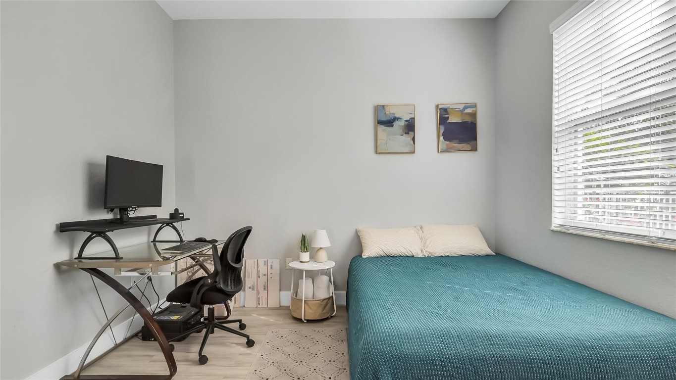 Wiles/Butler One 160-18 B - Residential