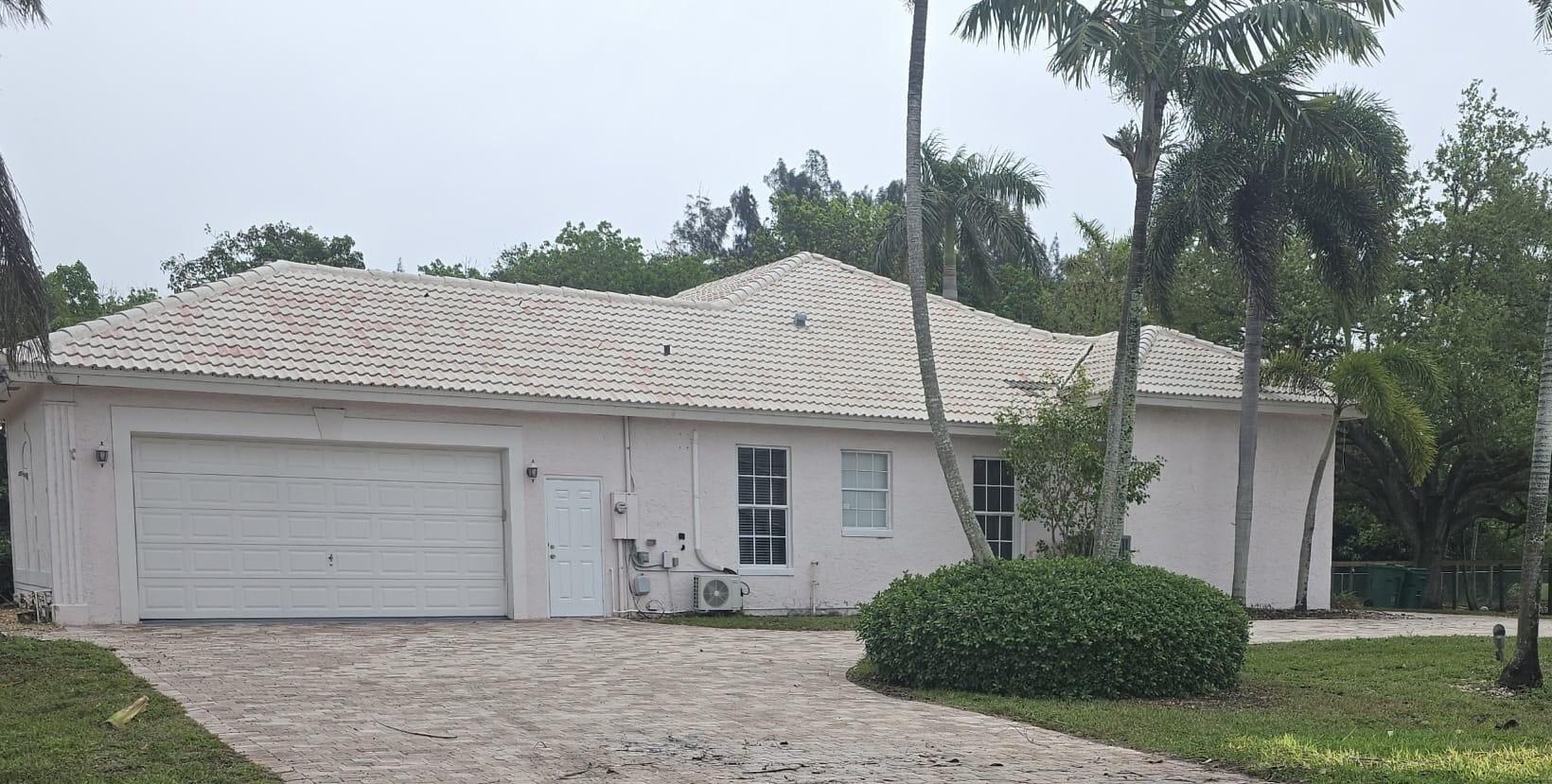 FLA FRUIT LANDS CO SUB NO 1 - Residential Lease