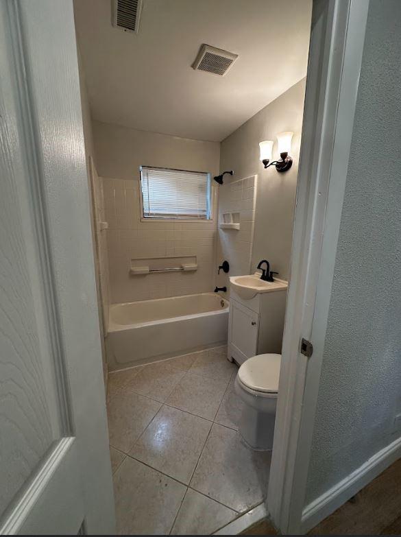 The Ferrara 96-11 B - Residential Lease