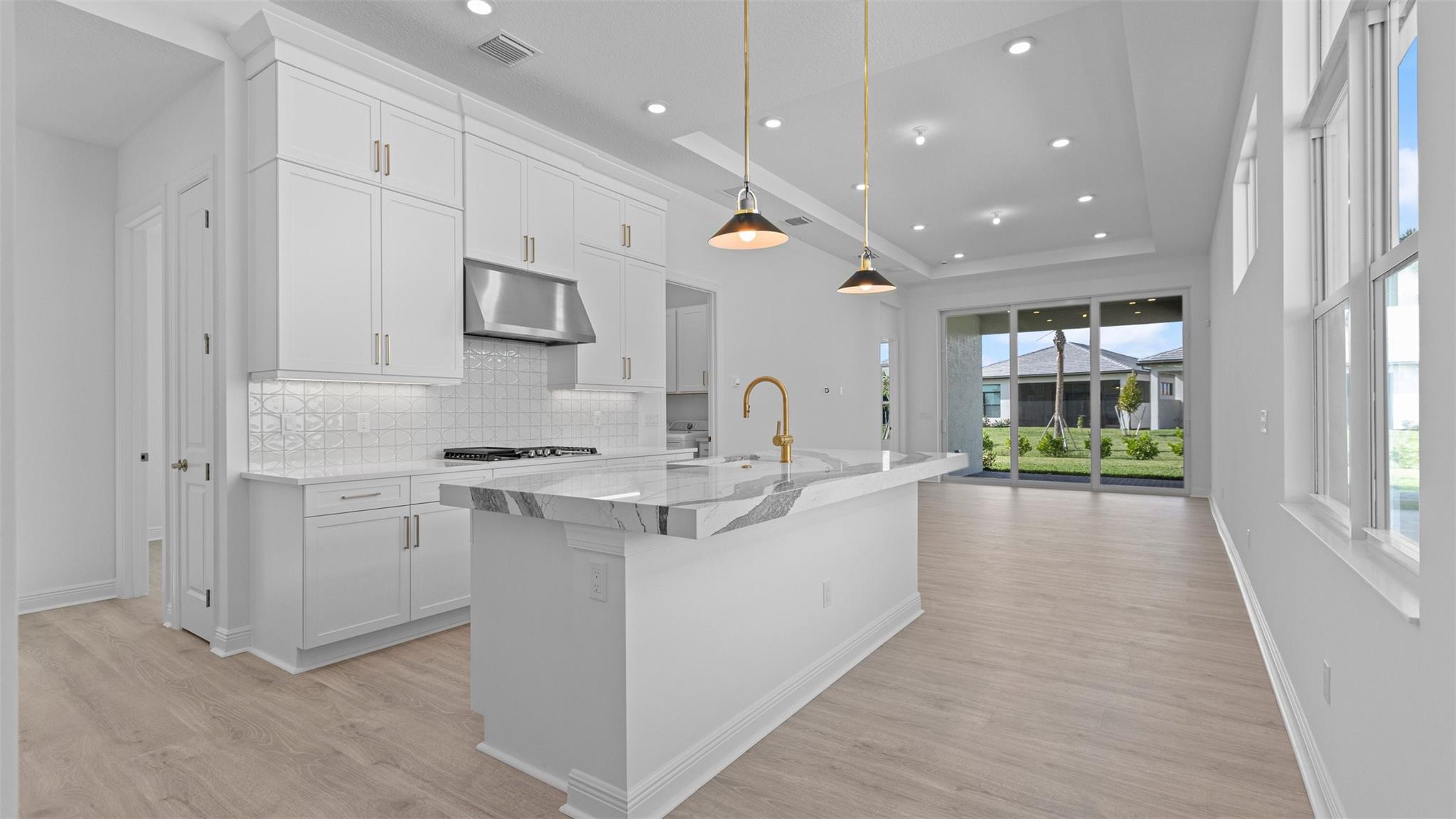 CRESSWIND PALM BEACH - Residential