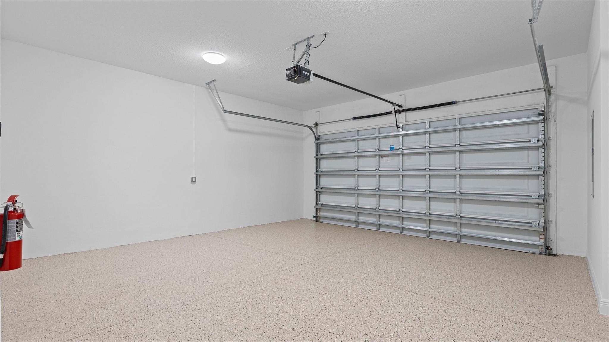 CRESSWIND PALM BEACH - Residential