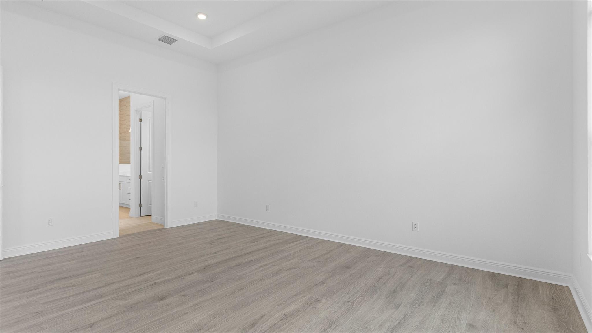 CRESSWIND PALM BEACH - Residential