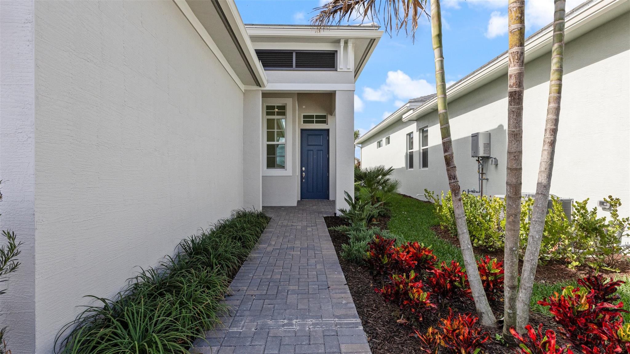 CRESSWIND PALM BEACH - Residential