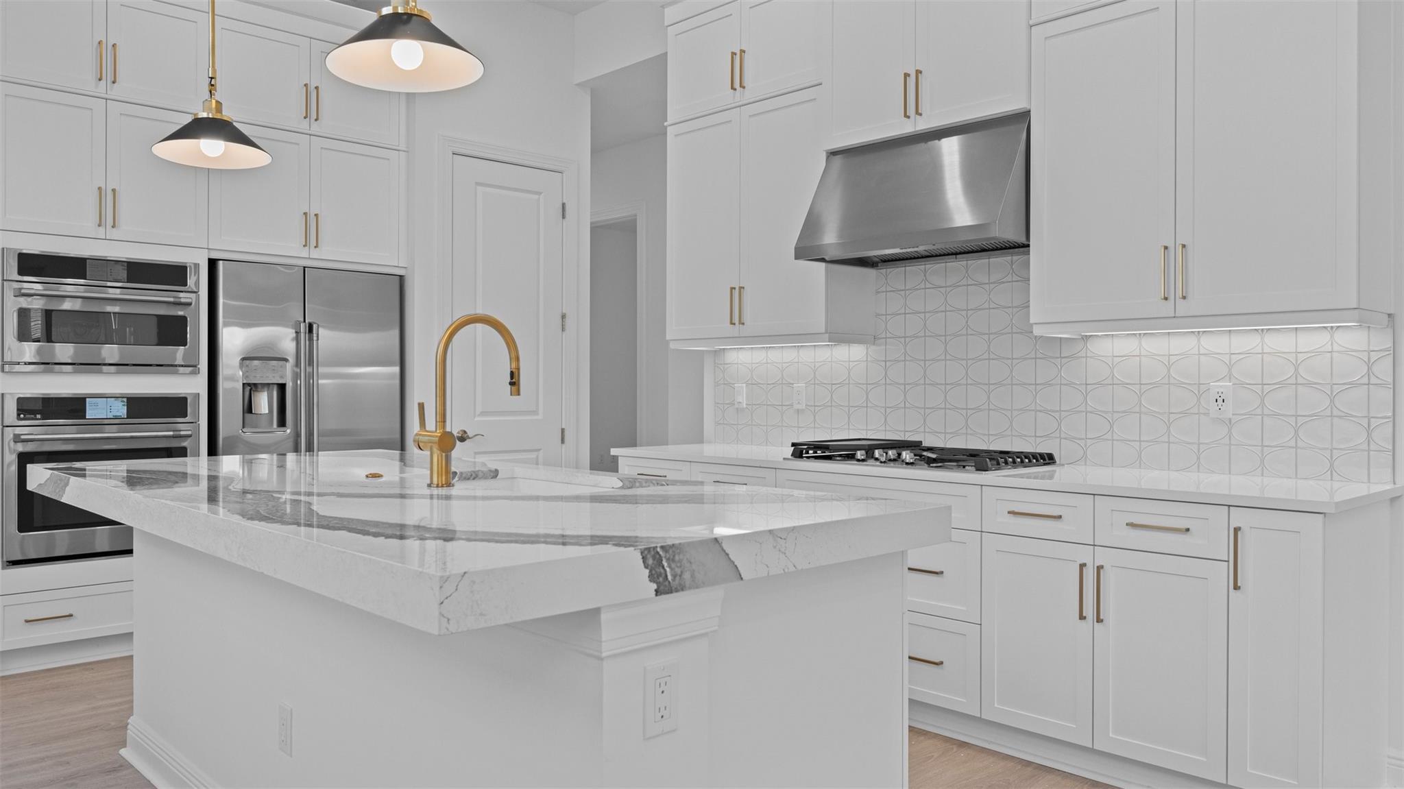 CRESSWIND PALM BEACH - Residential