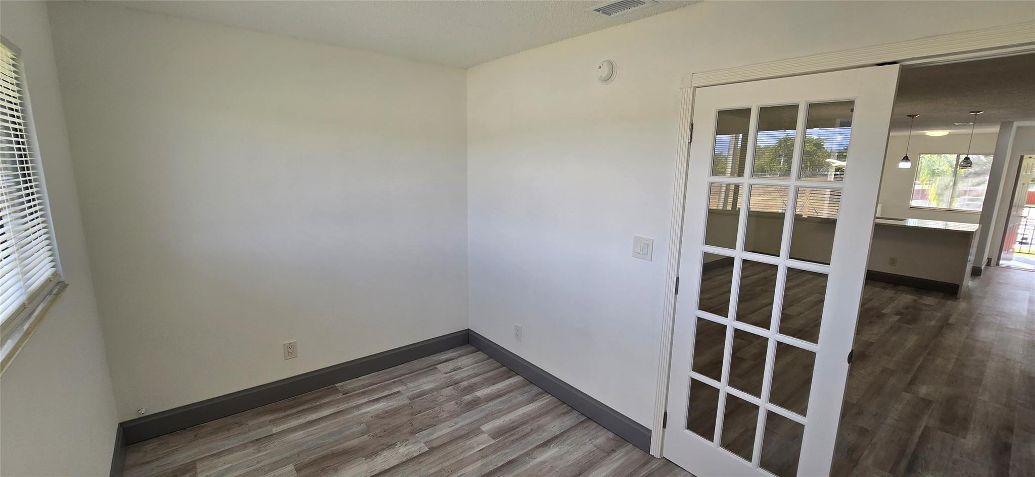 Royale Gardens - Residential