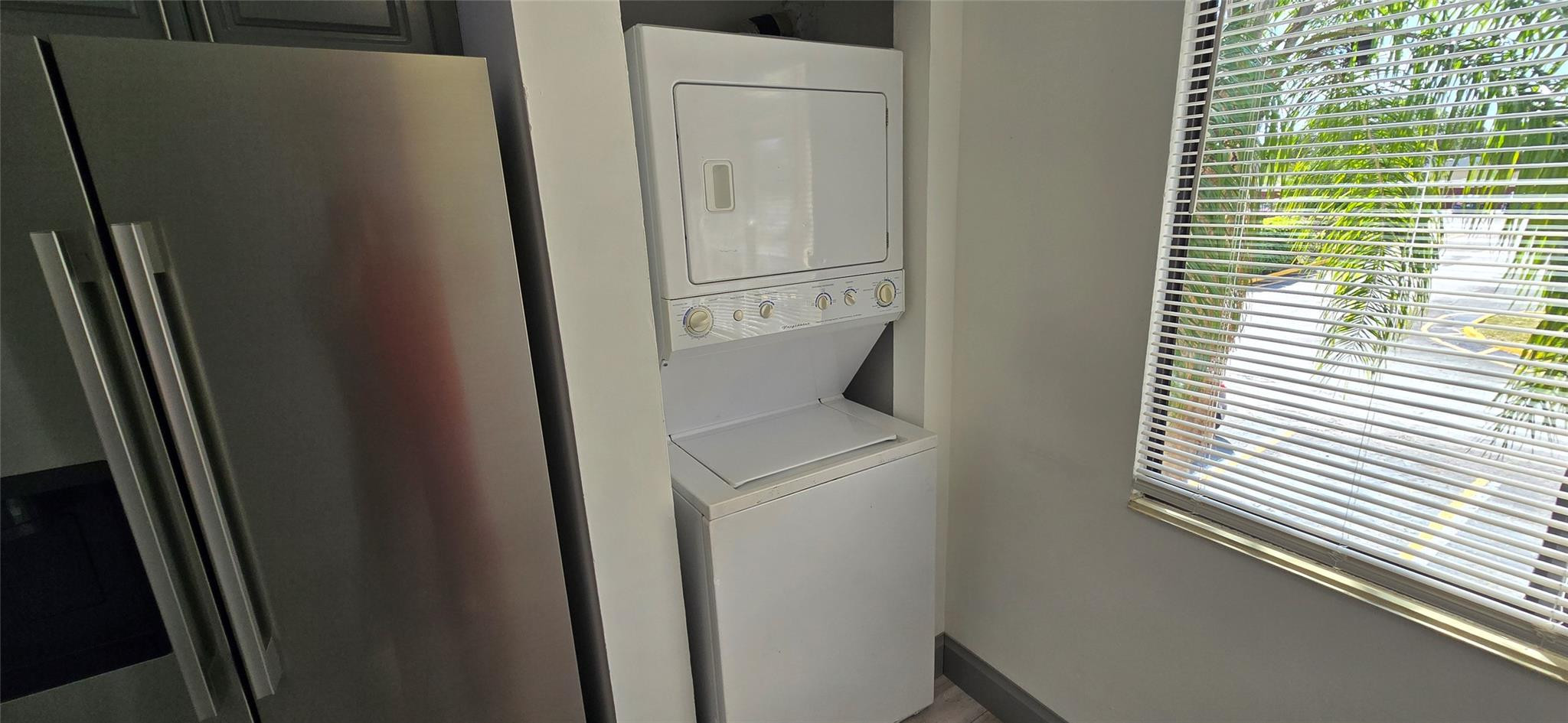 Royale Gardens - Residential