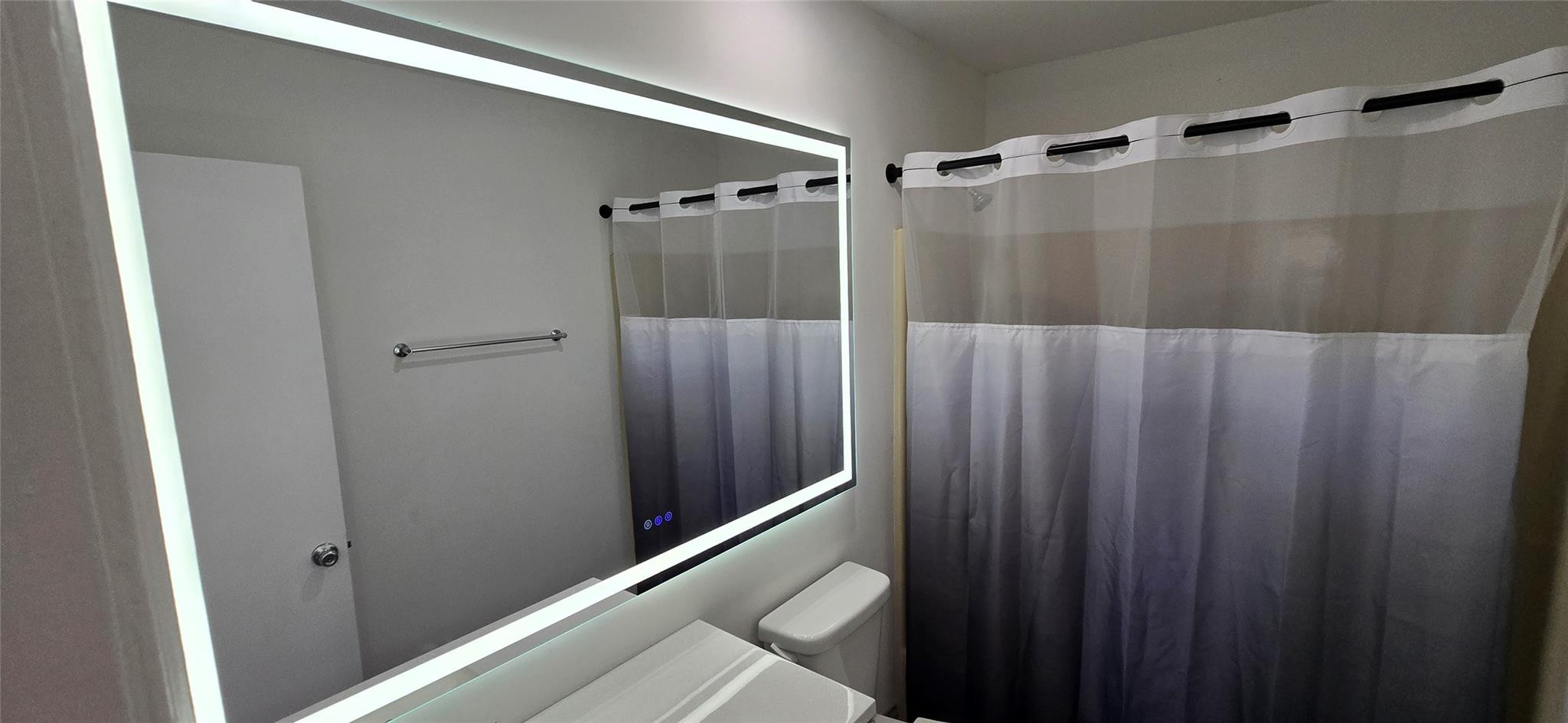 Royale Gardens - Residential