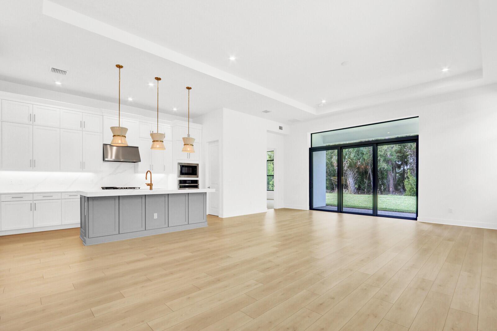 Cove Royale - Residential