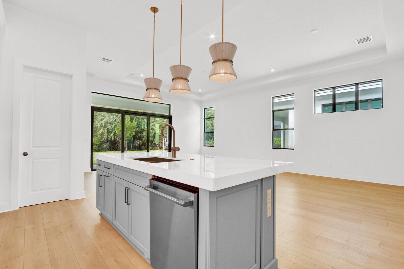 Cove Royale - Residential