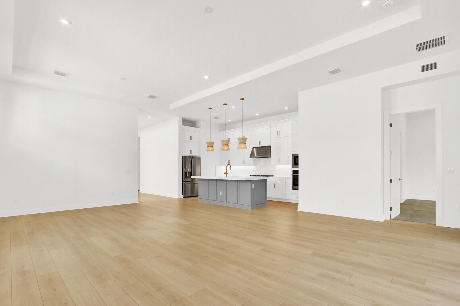 Cove Royale - Residential