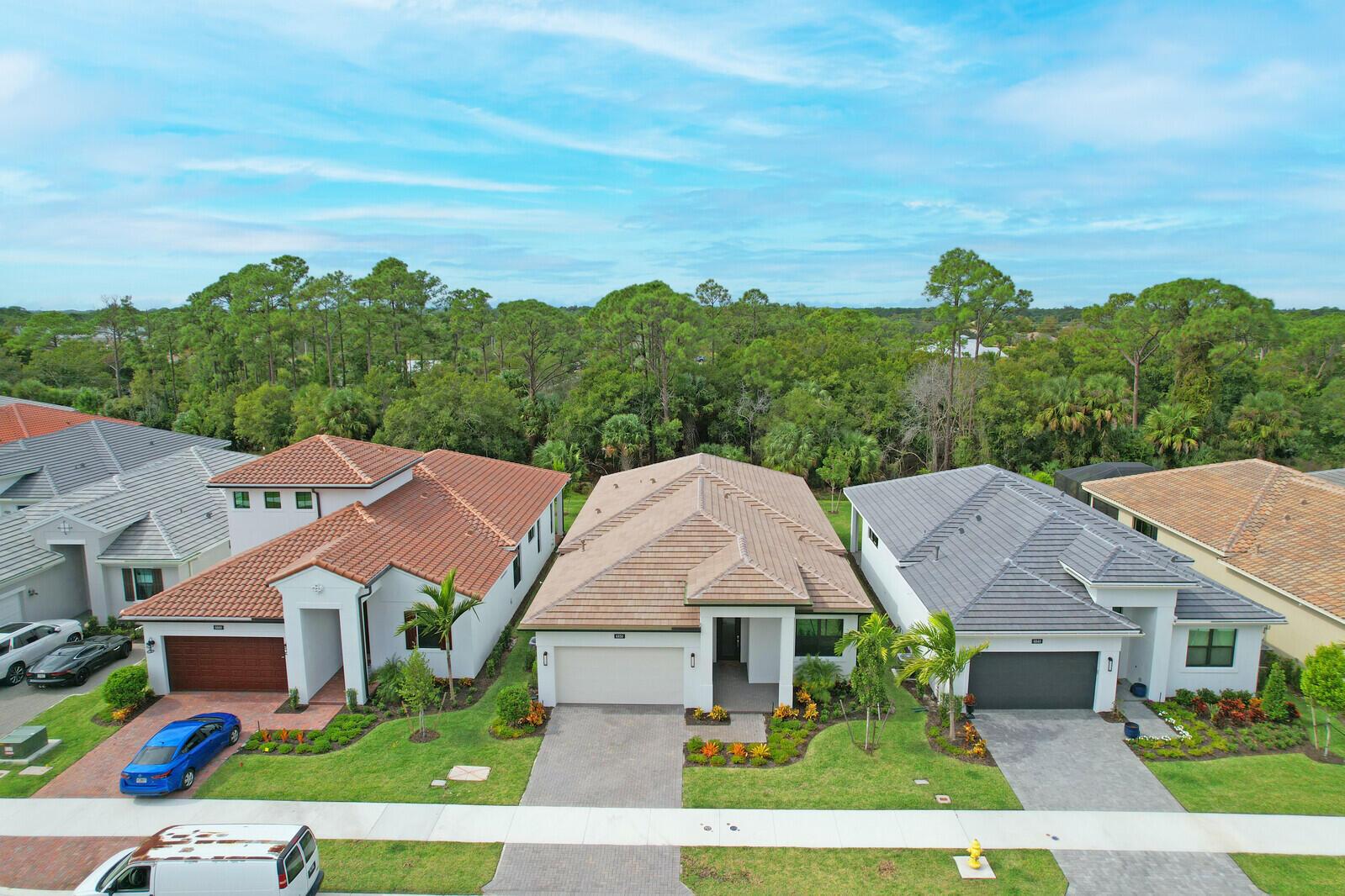 Cove Royale - Residential