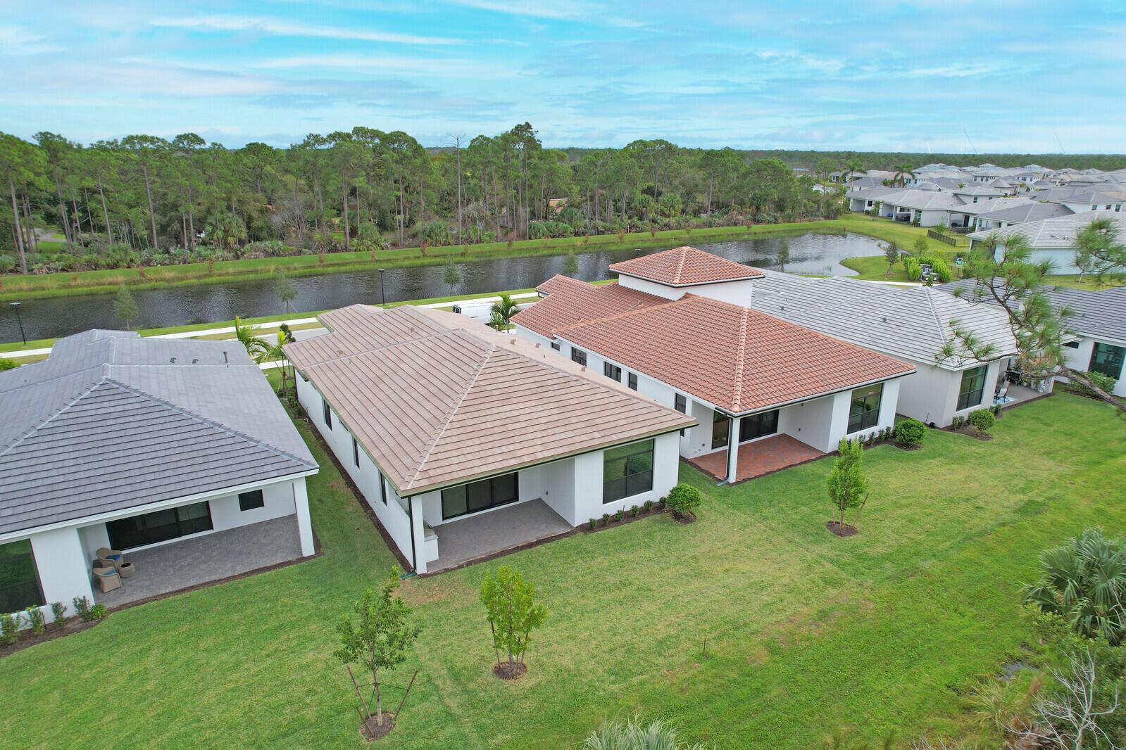 Cove Royale - Residential