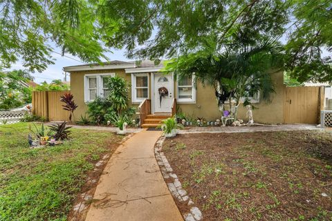 A home in Lake Worth Beach