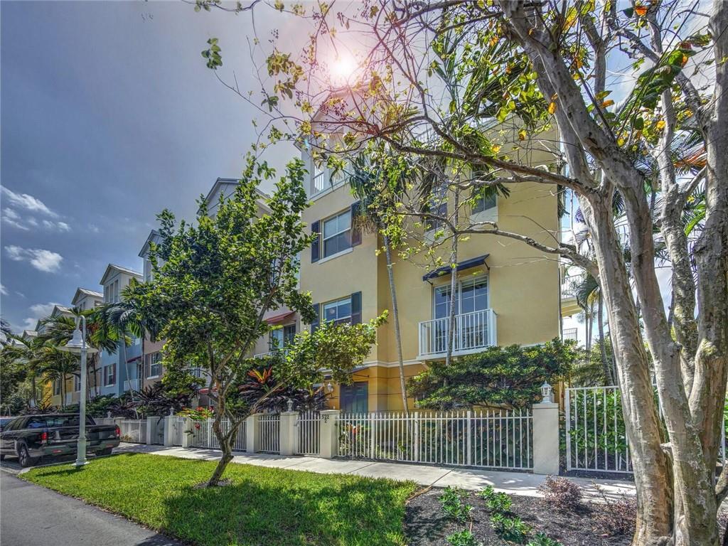 Ellington - Residential