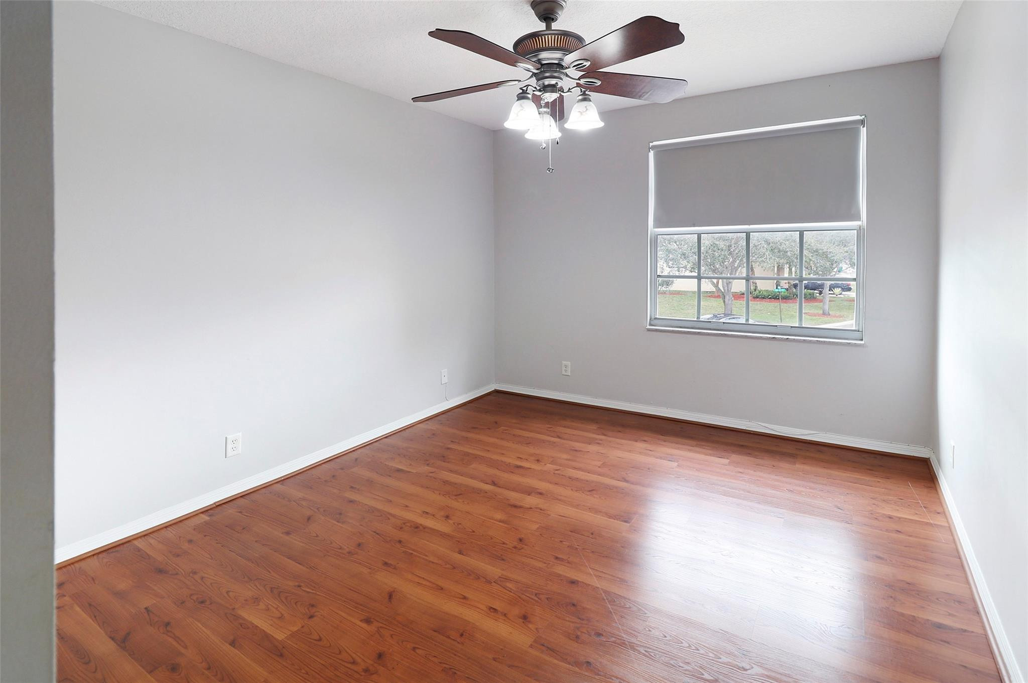 Lakeview West 158-44 B - Residential