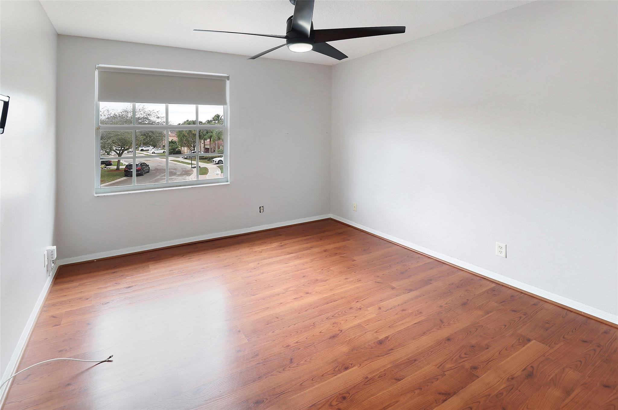 Lakeview West 158-44 B - Residential