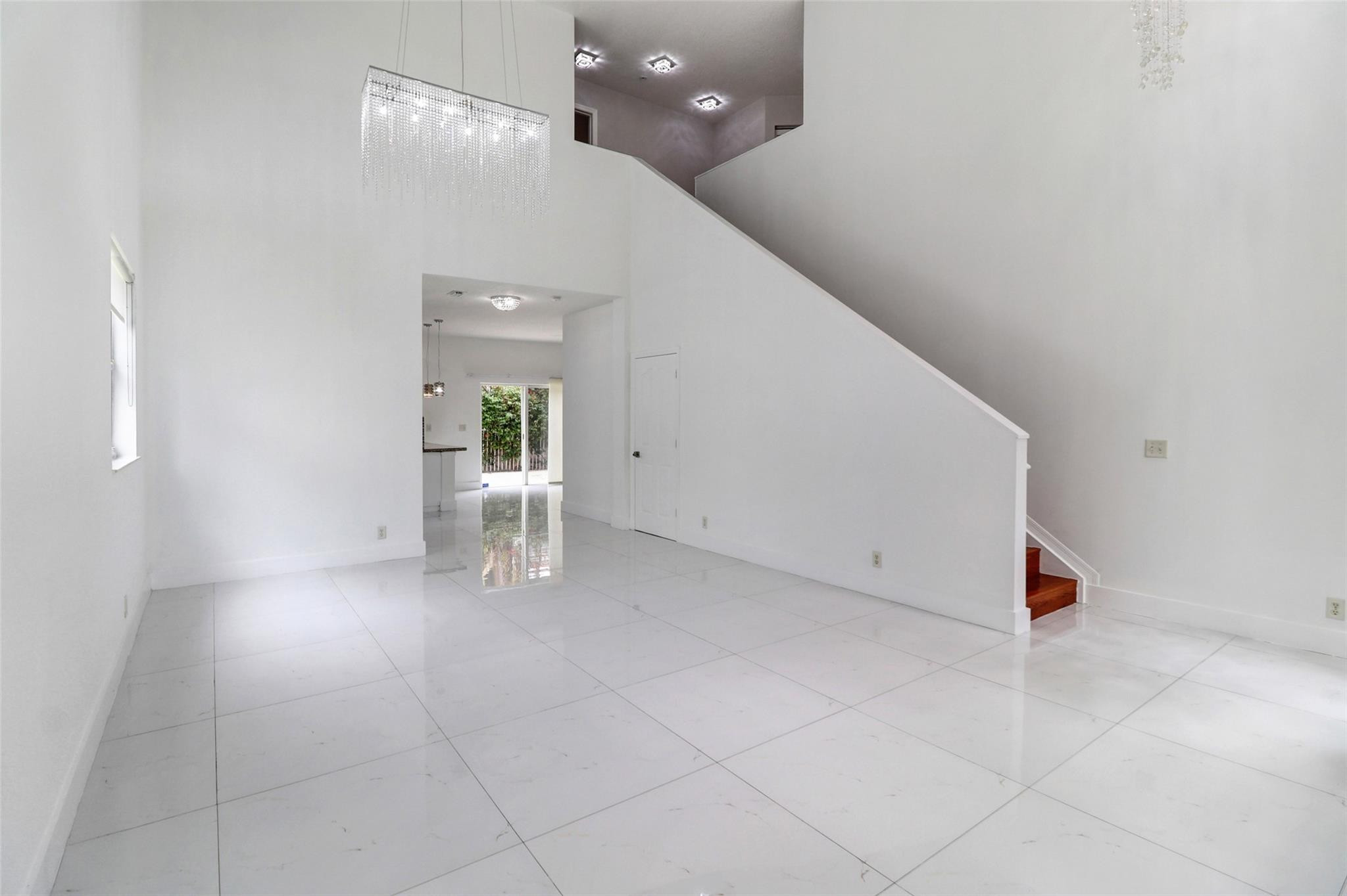 Lakeview West 158-44 B - Residential