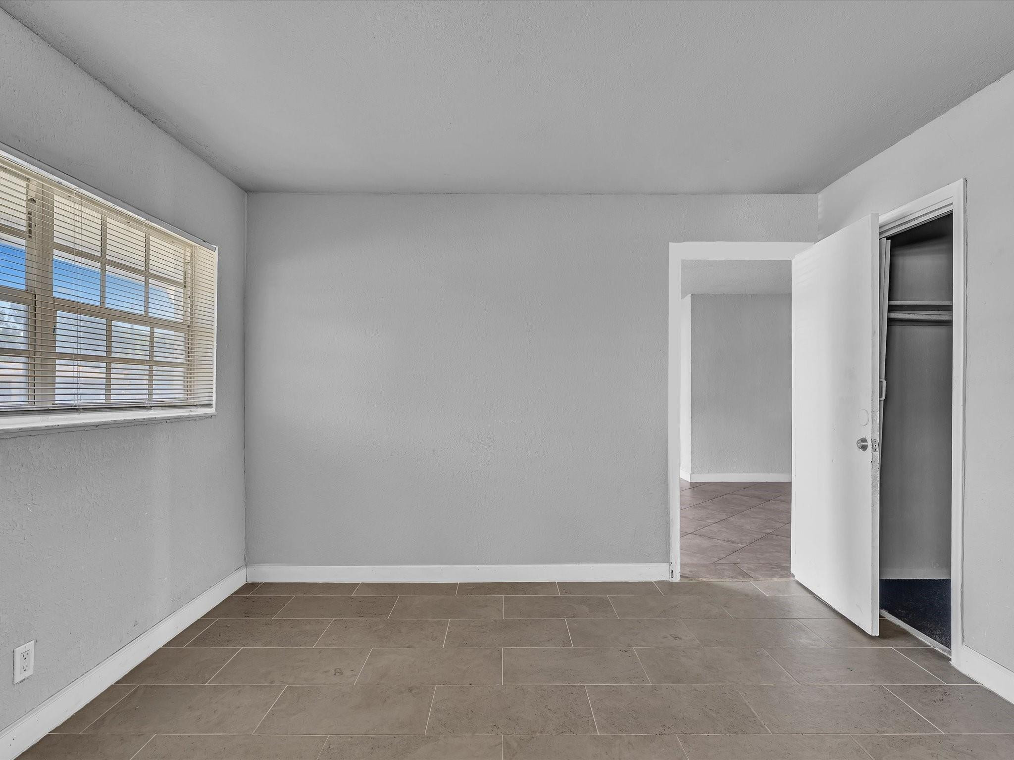 JOHN F KENNEDY ESTATES SE - Residential