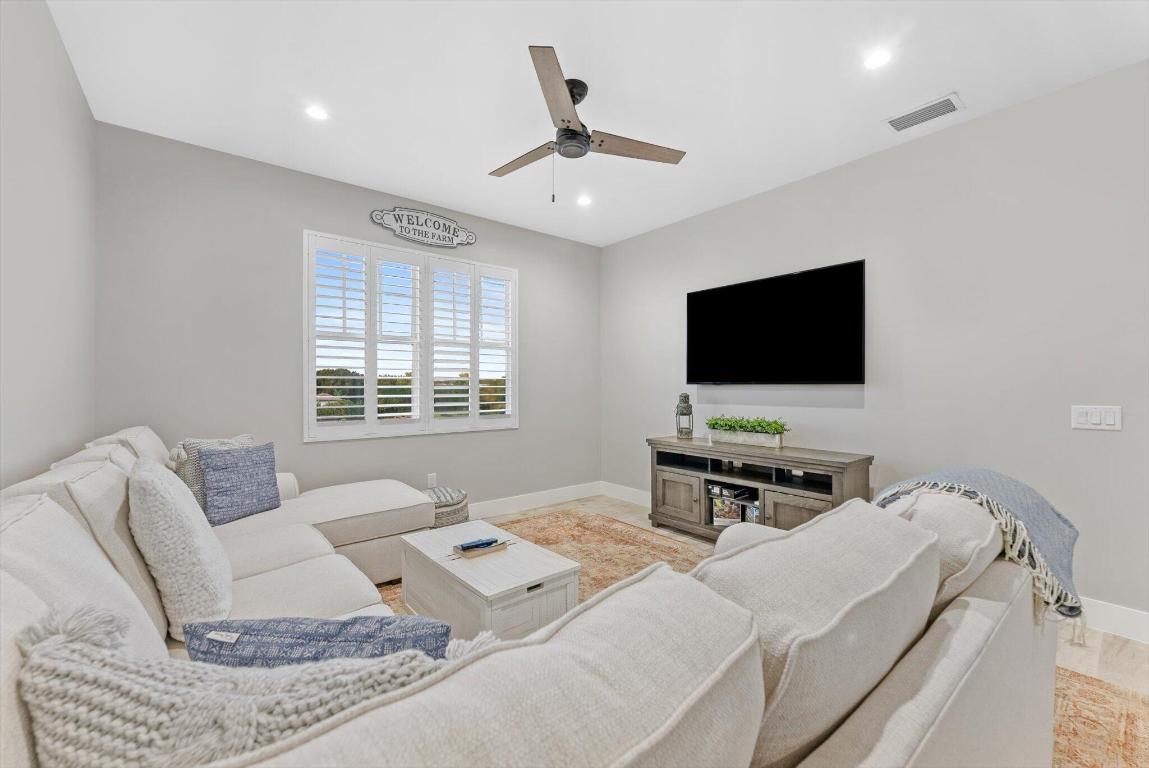 GRAND PRIX VILLAGE SOUTH - Residential Lease