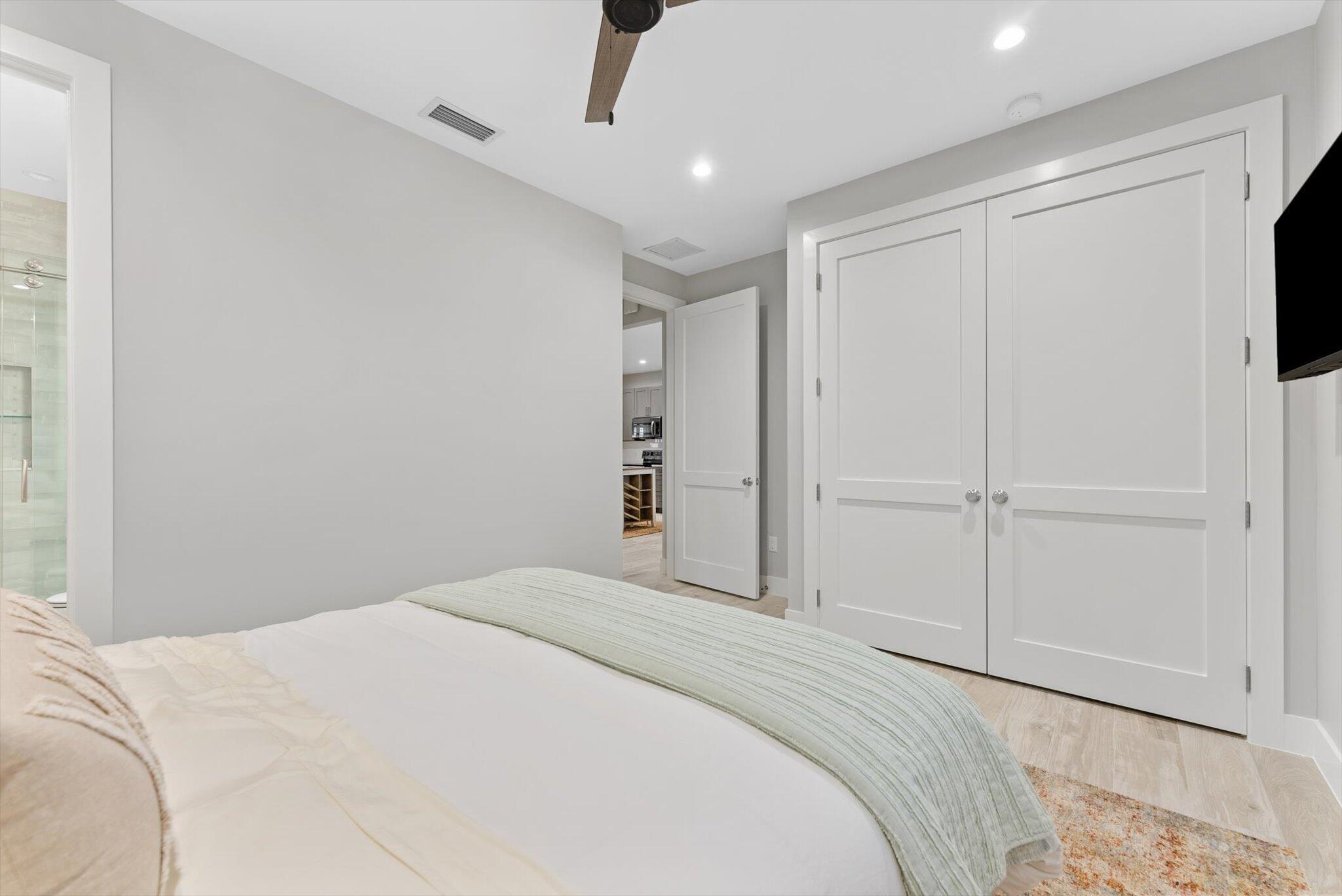 GRAND PRIX VILLAGE SOUTH - Residential Lease