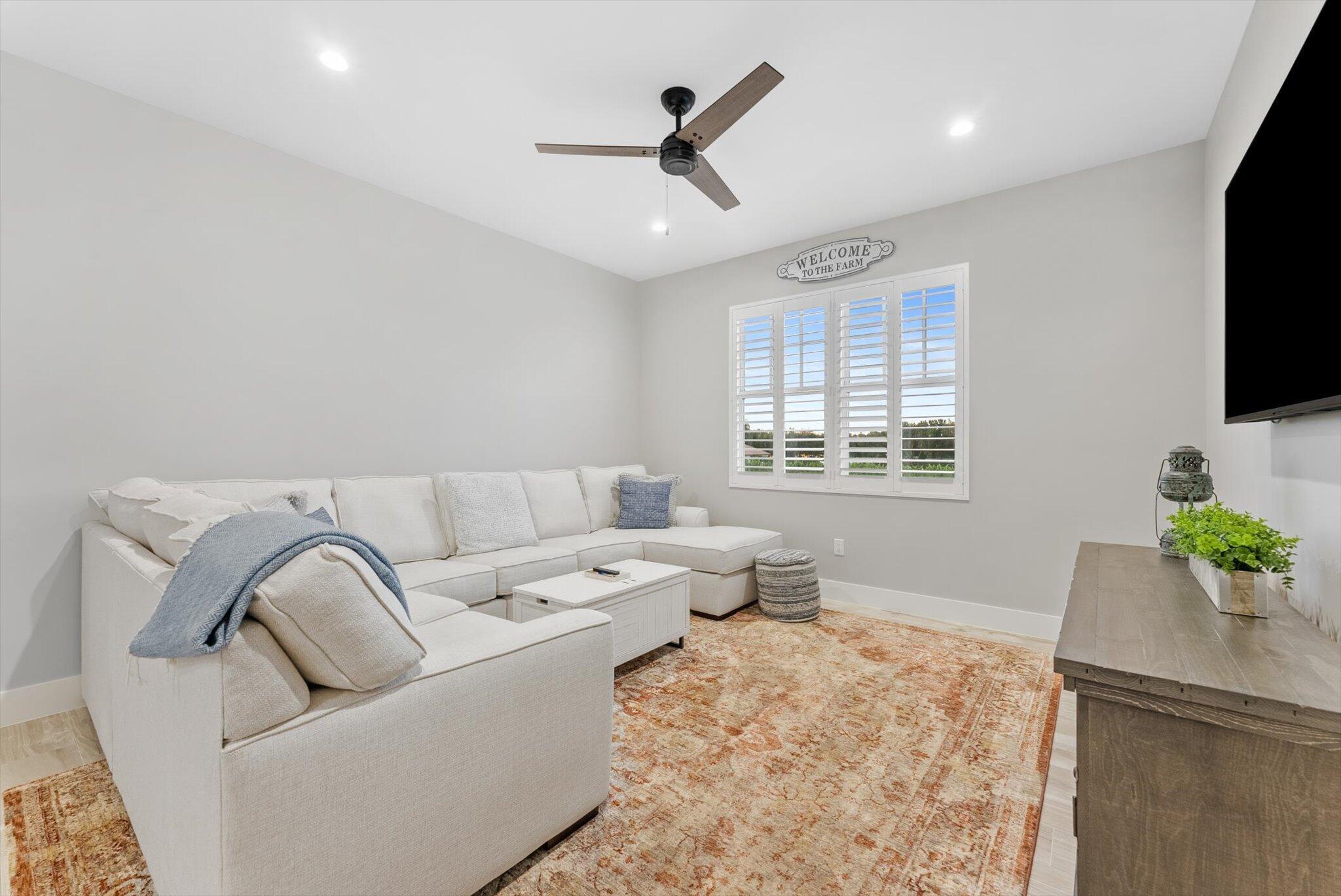 GRAND PRIX VILLAGE SOUTH - Residential Lease