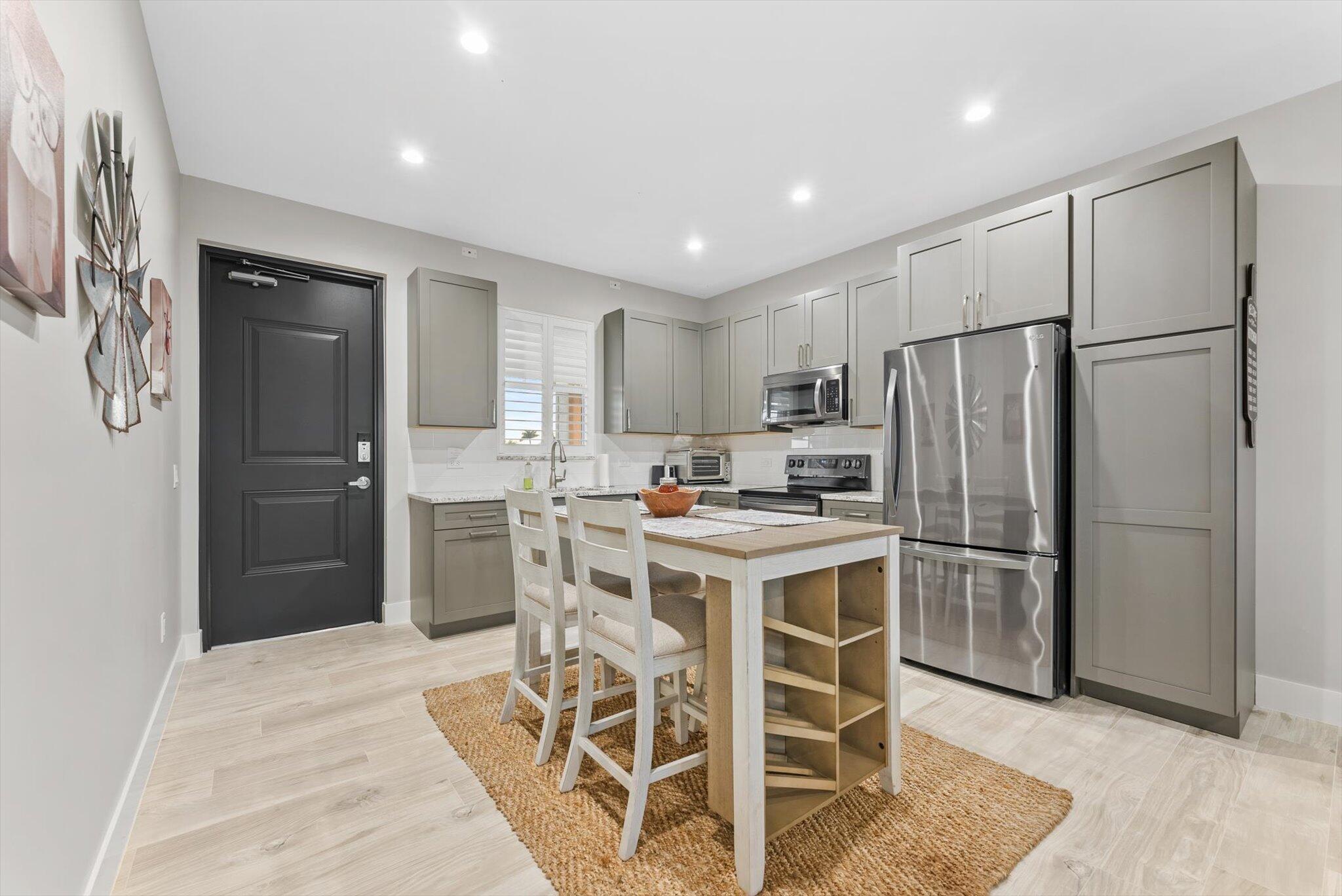 GRAND PRIX VILLAGE SOUTH - Residential Lease