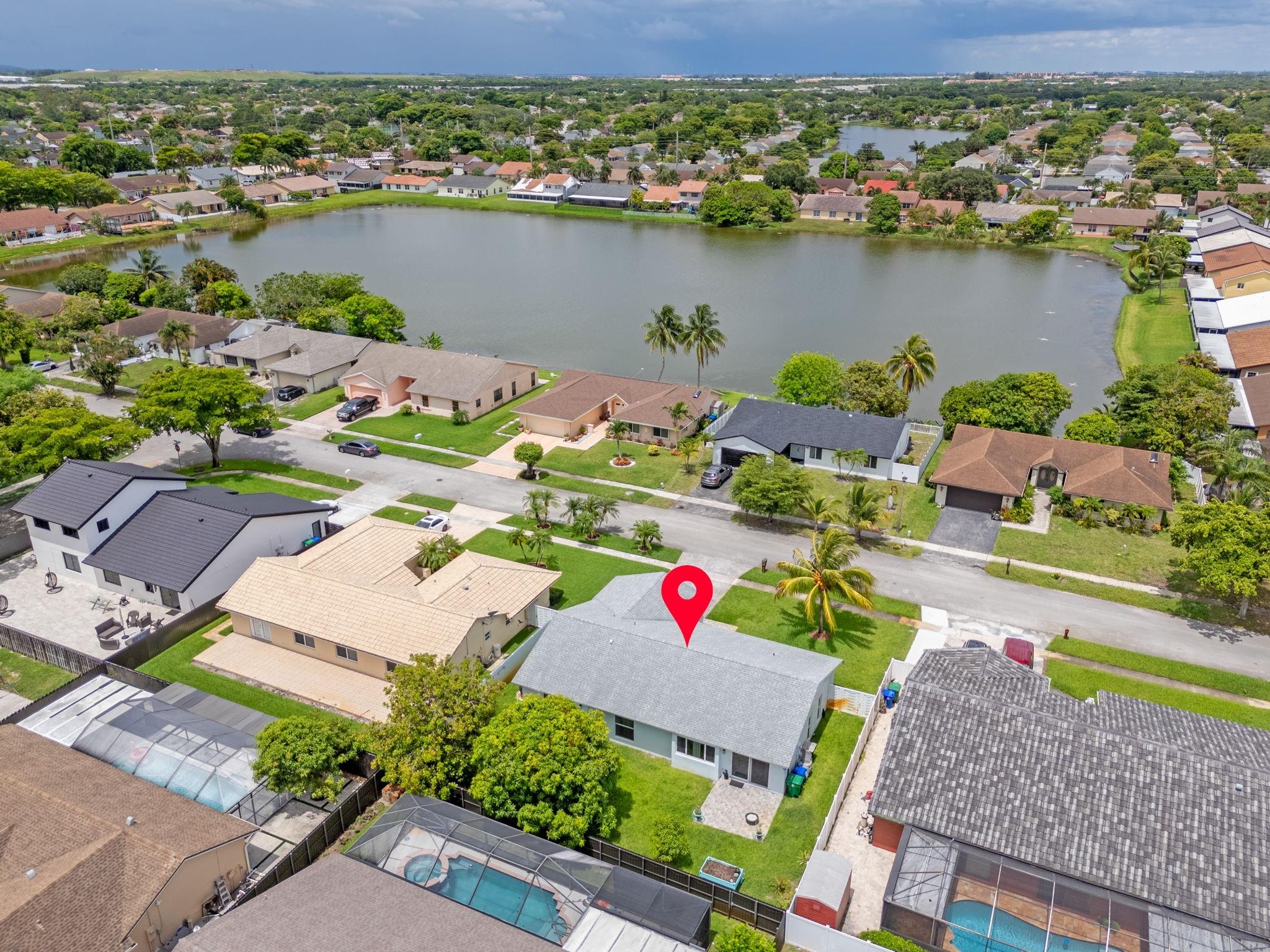 2301 E Lake Miramar Cir