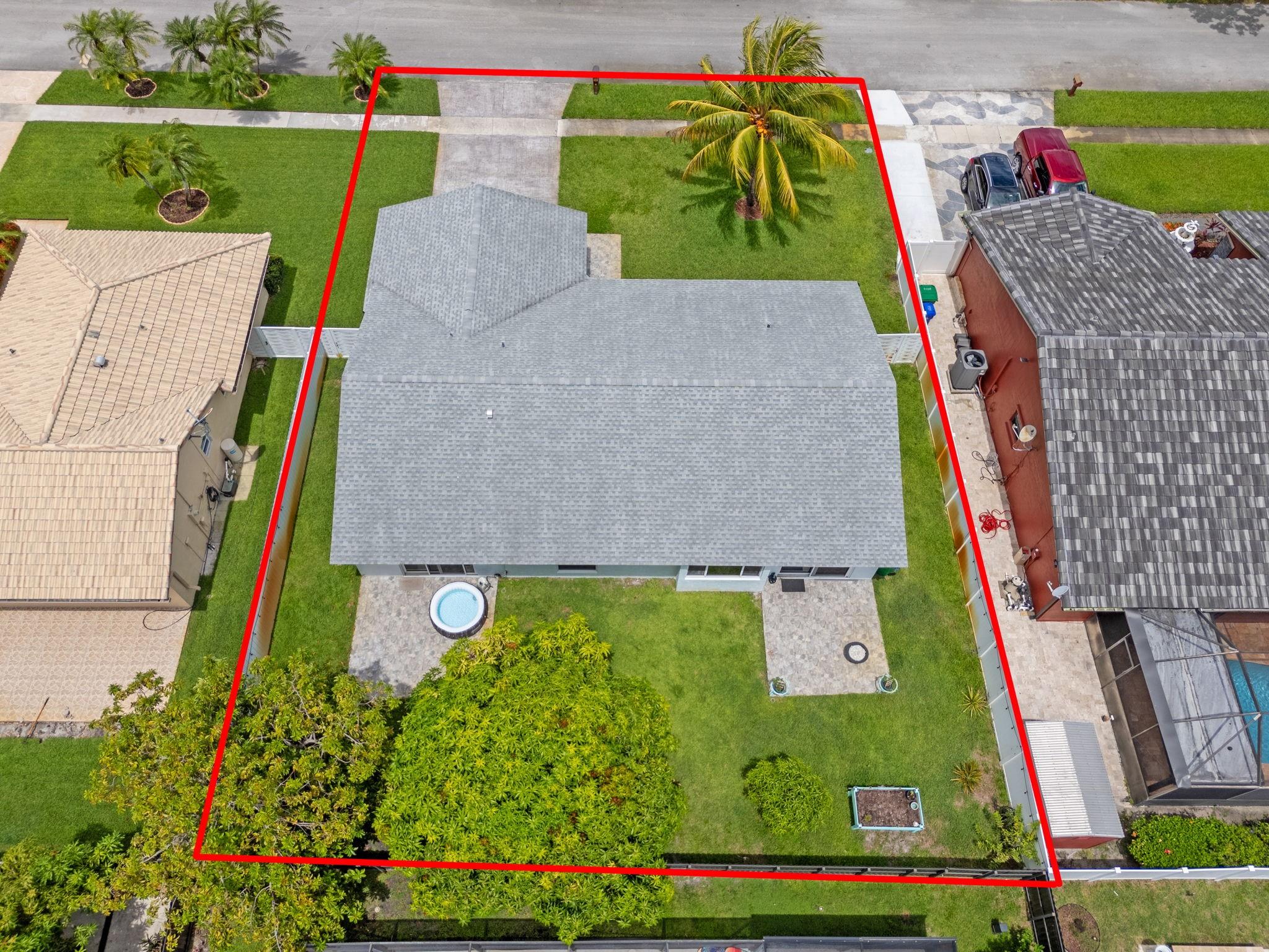 2301 E Lake Miramar Cir