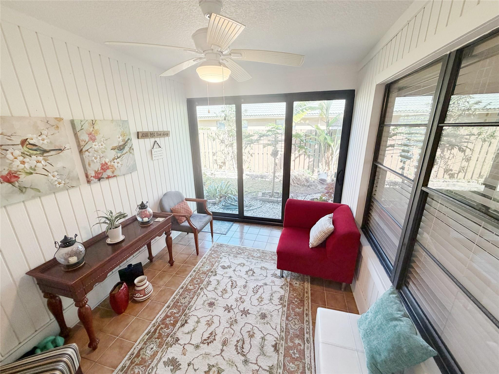 CORAL SPRINGS UNIVERSITY DRIVE - Residential