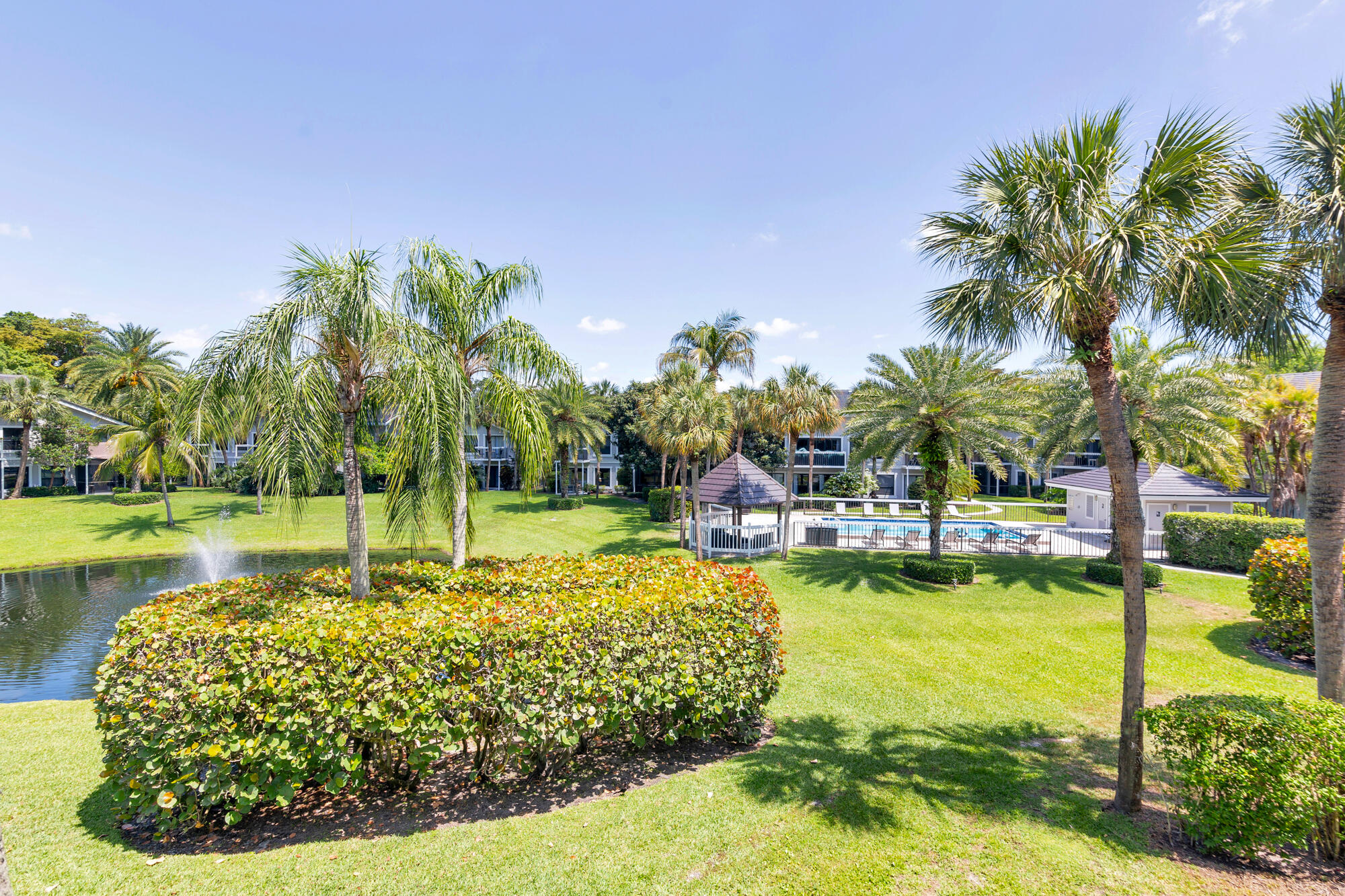 TENNIS LODGES 1 CONDO - Residential