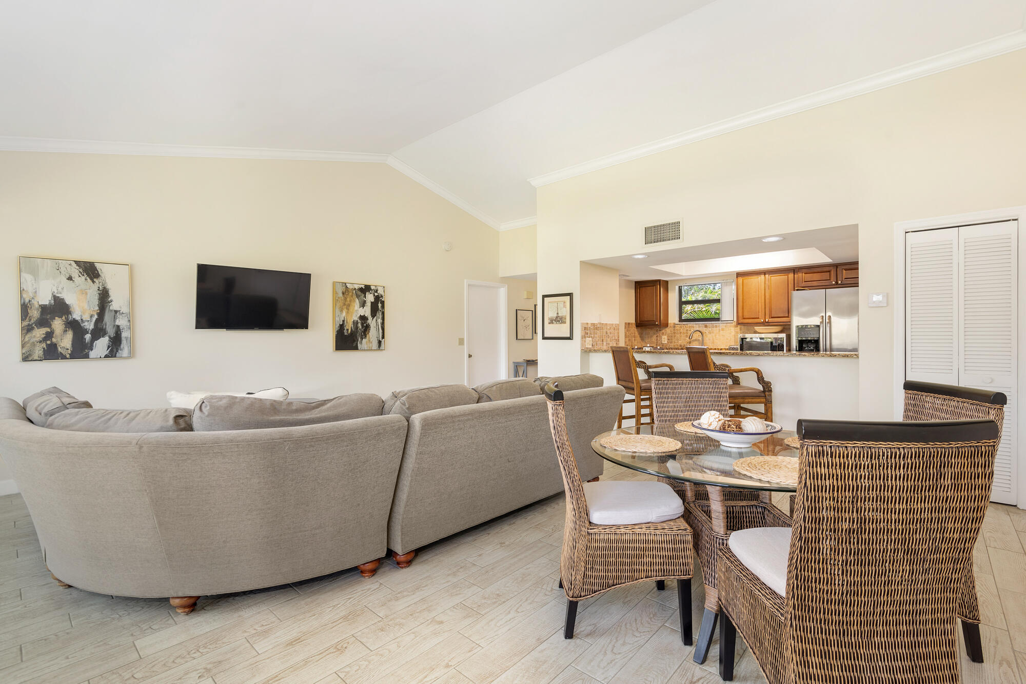 TENNIS LODGES 1 CONDO - Residential