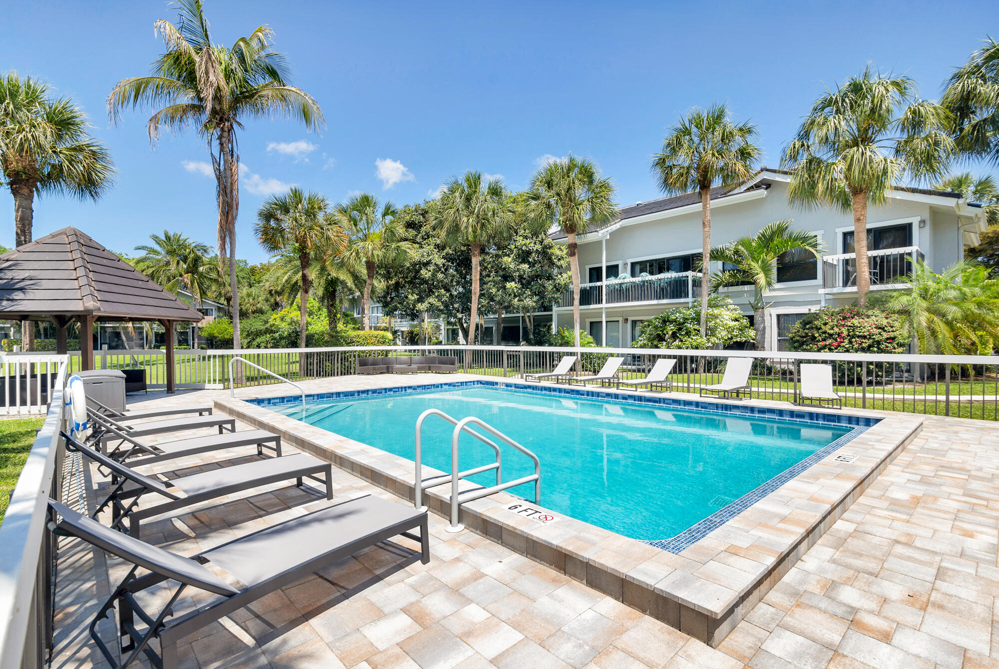 TENNIS LODGES 1 CONDO - Residential