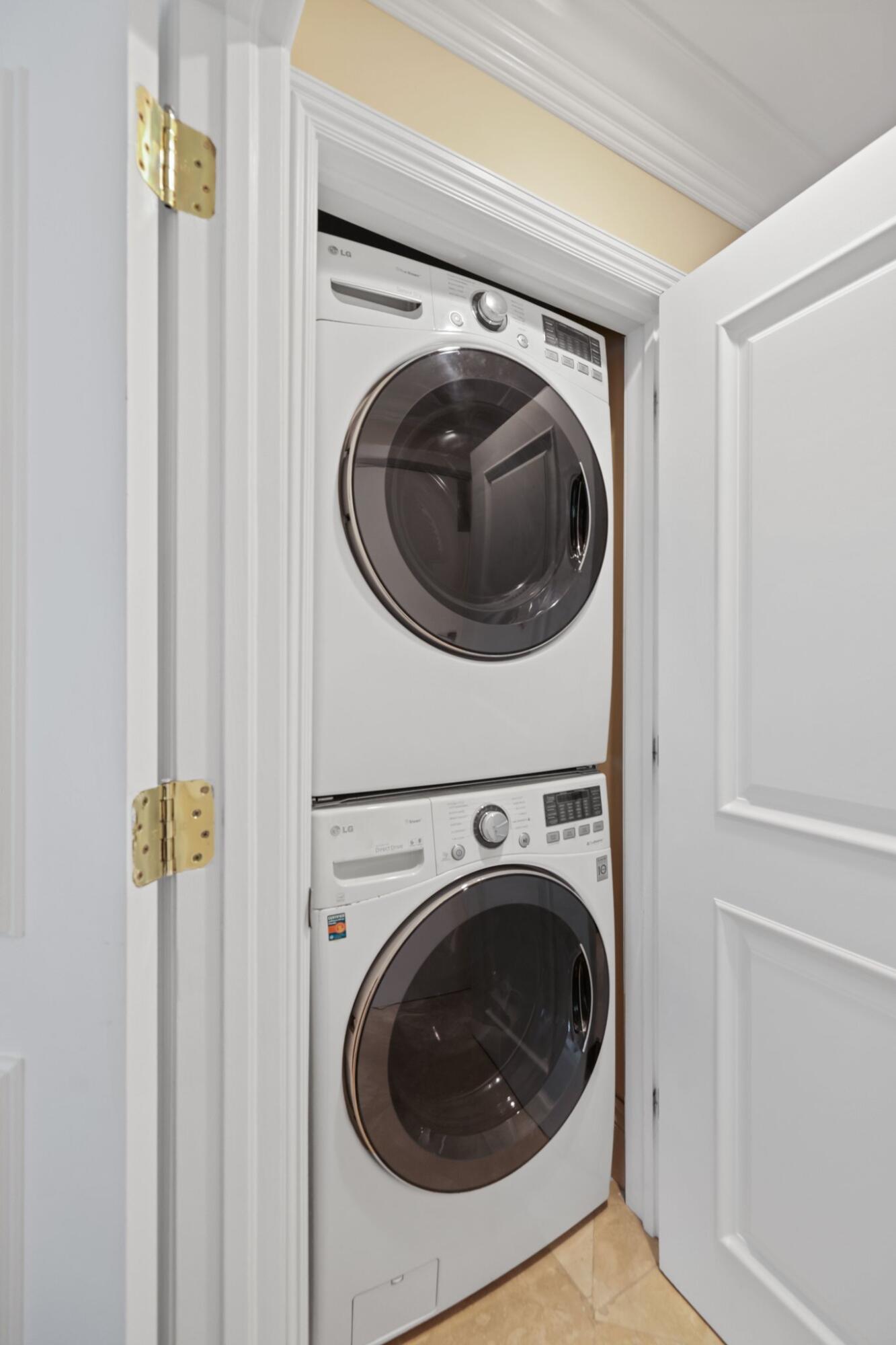 SEA RANCH CLUB OF BOCA II - Residential